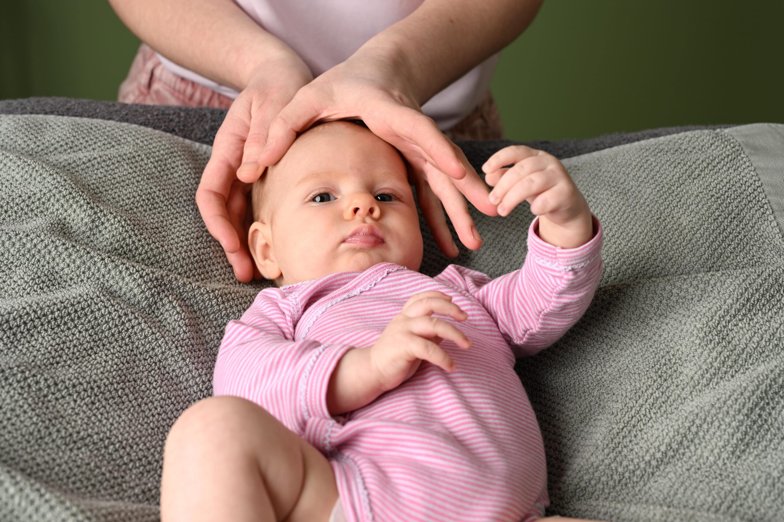 babyosteopaat ieper voorkeurshouding baby